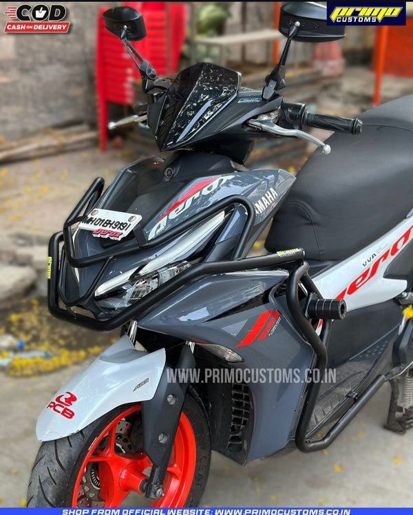 YAMAHA AEROX 155 CRASH GUARD WITH SLIDERS