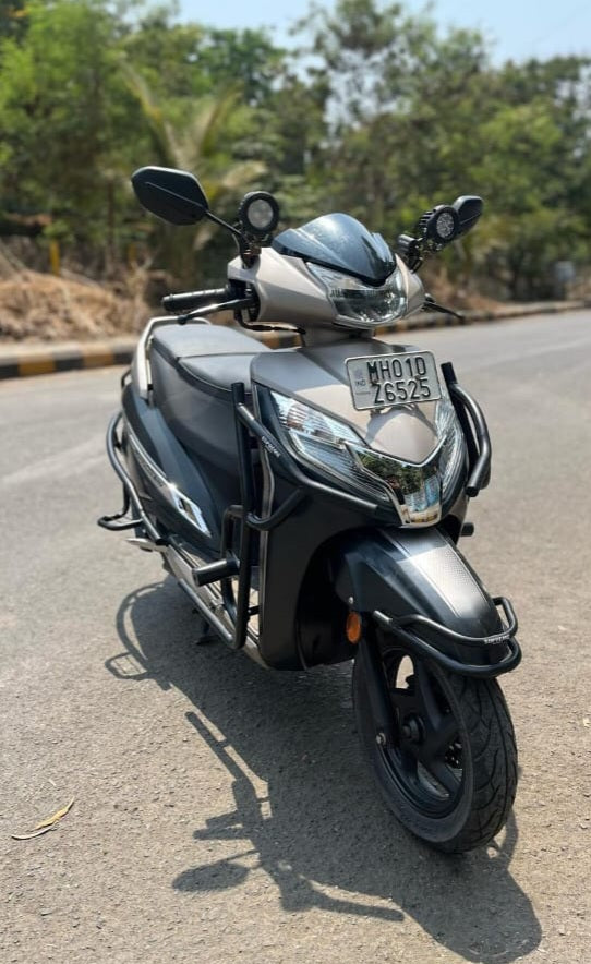 ACTIVA 125 FULL BODY CRASH GUARD WITH DUAL SLIDERS BY PRIMO