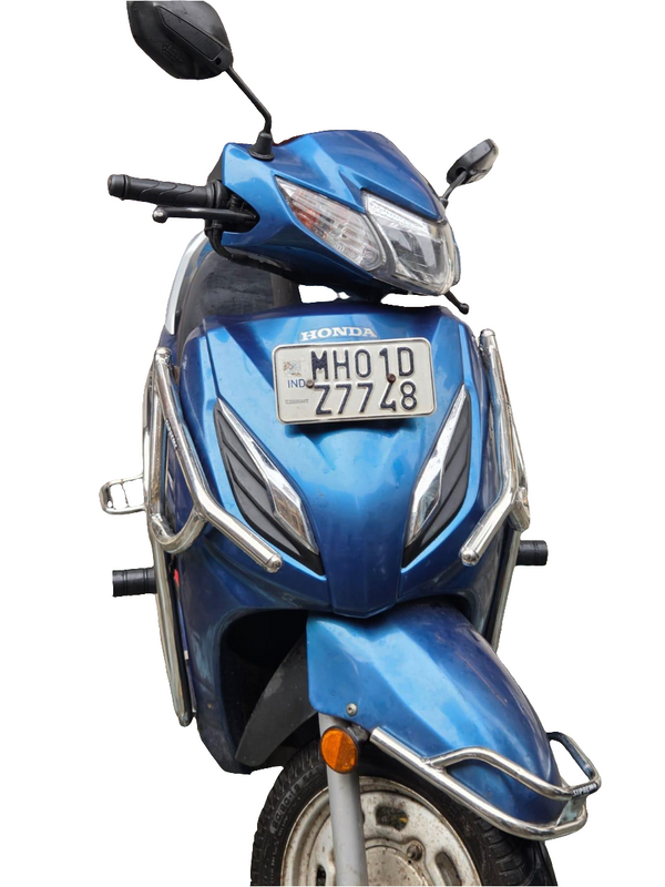 ACTIVA 6G STEEL SLIVER CRASH GUARD WITH DUAL SLIDERS